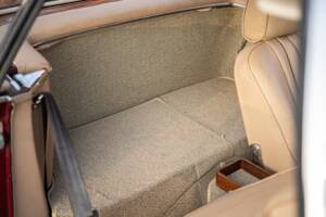 Image 47/70 de Mercedes-Benz 230 SL (1966)