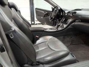 Afbeelding 9/15 van Mercedes-Benz SL 350 (2004)