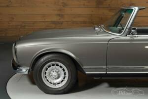 Afbeelding 5/8 van Mercedes-Benz 280 SL (1968)