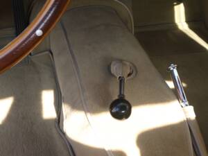 Image 83/174 of Jaguar XK 150 3.4 S OTS (1958)