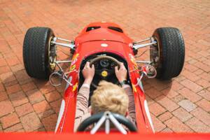 Image 14/20 of Ferrari Dino 166 F2 (1968)