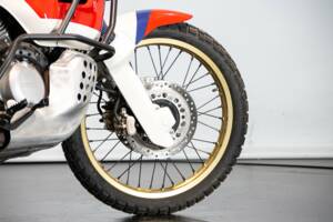 Image 31/50 of Honda DUMMY (1990)