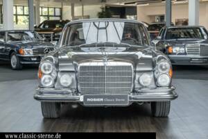 Bild 8/15 von Mercedes-Benz 280 SE 3,5 (1970)