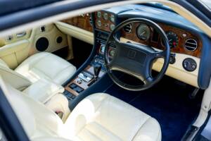 Image 48/50 of Bentley Continental R (1993)