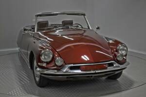 Imagen 7/50 de Citroën DS 19 Chapron (1961)