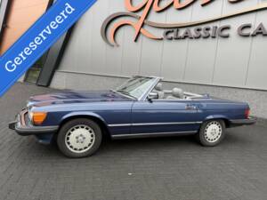 Image 4/46 of Mercedes-Benz 560 SL (1986)