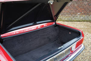 Image 22/50 de Mercedes-Benz 280 SL (1982)