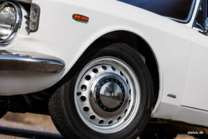 Immagine 24/42 di Alfa Romeo Giulia 1600 Sprint GT Veloce (1967)