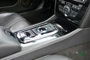 Bild 36/50 von Jaguar XKR-S (2011)