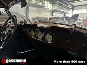 Bild 12/15 von Mercedes-Benz 290 Cabriolet B (1935)