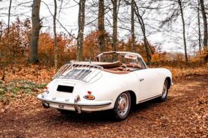 Immagine 4/50 di Porsche 356 C 1600 (1964)