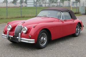 Image 79/84 of Jaguar XK 150 SE DHC (1958)