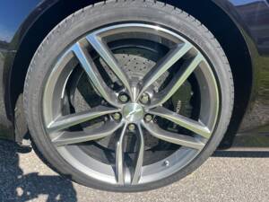 Bild 45/57 von Aston Martin Virage (2011)