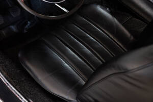 Image 18/30 of Mercedes-Benz 280 SL (1968)