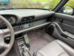 Bild 16/28 von Porsche 911 Carrera (1994)