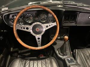 Afbeelding 21/30 van MG MGB (1973)