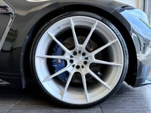 Image 13/34 of BMW M3 Competition Touring xDrive (2025)