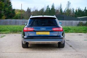 Image 33/50 of Audi A6 3.0 TFSI allroad quattro (2013)