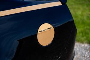 Image 19/50 of Ford Mustang V6 (2009)