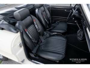 Image 5/24 de Alfa Romeo 1300 Spider Junior (1969)