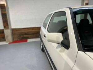 Image 35/50 de Volkswagen Golf III 2.0 16V GTI (1997)