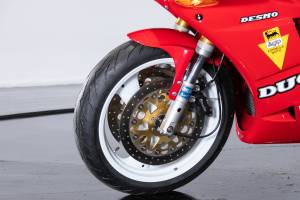 Image 15/41 de Ducati DUMMY (1990)
