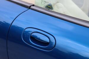 Image 32/50 de Jaguar XK8 4.0 (1997)