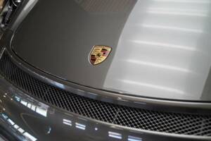 Image 13/50 of Porsche Boxster Spyder (2016)
