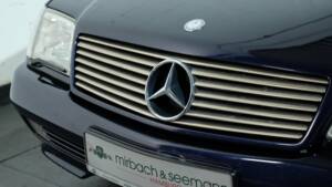 Image 25/33 de Mercedes-Benz 500 SL (1990)