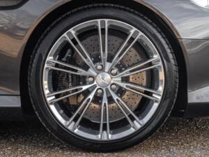 Bild 7/79 von Aston Martin DB 9 GT Volante (2017)