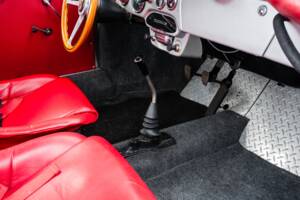 Image 34/48 of Porsche 356 C 1600 (1964)