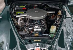 Image 25/31 of Jaguar 340 (1968)