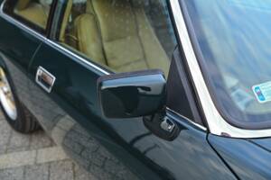 Image 17/55 de Jaguar XJS 6.0 (1994)