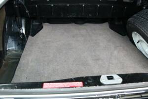 Image 25/30 of Mercedes-Benz 250 SE (1966)