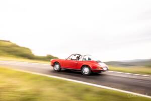 Immagine 32/51 di Porsche 911 2.2 E (1970)