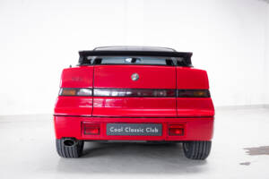 Afbeelding 6/32 van Alfa Romeo SZ (1994)
