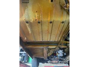 Image 48/50 of Volvo 1800 ES (1972)