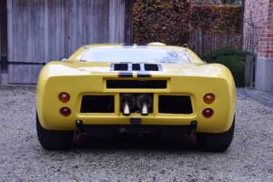 Image 5/31 of Ford GT40 (1965)