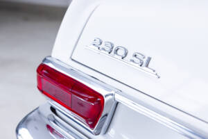 Image 28/29 de Mercedes-Benz 230 SL (1964)