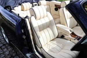 Image 39/41 of Aston Martin V8 Volante (1998)