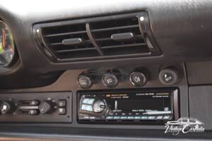 Afbeelding 37/73 van Porsche 911 Carrera (1995)