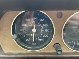 Imagen 8/15 de Peugeot 504 V6 Coupe (1980)
