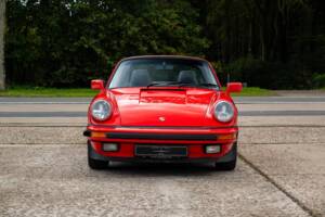 Bild 12/35 von Porsche 911 Carrera 3.2 (1987)