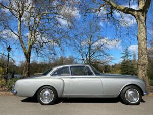 Image 5/50 of Bentley S 2 Continental (1960)