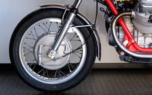 Immagine 44/80 di Moto Guzzi V7 Sport (1972)