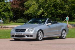 Image 35/50 of Mercedes-Benz CLK 55 AMG (2003)