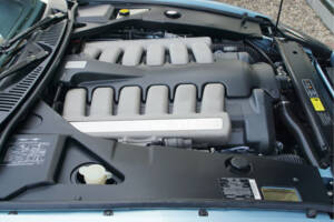 Bild 23/50 von Aston Martin DB 7 Vantage Volante (2000)