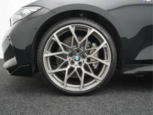 Image 34/50 of BMW 330i xDrive Touring (2025)