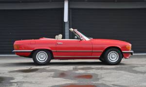 Image 2/50 of Mercedes-Benz 350 SL (1979)
