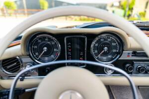 Bild 21/44 von Mercedes-Benz 280 SL (1968)